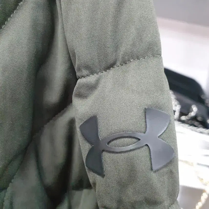 [BUNJANG] Under Armour Down Puffer Jacket M / 언더아머 오리털 패딩 M