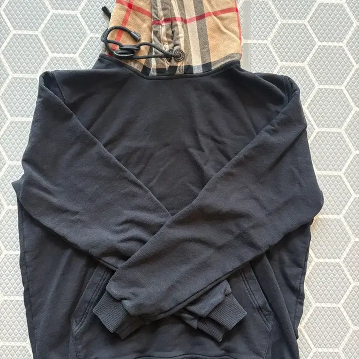 [BUNJANG] Burberry Check Hoodie - Size M / 버버리 체크 후드티 m사이즈 급처