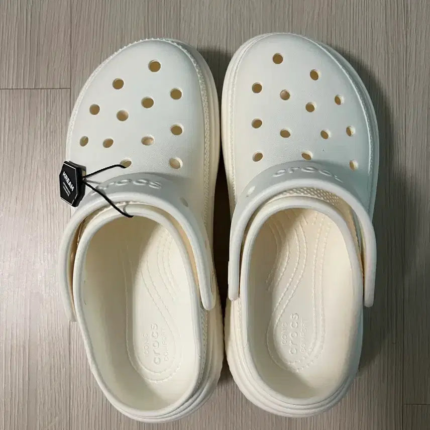 [BUNJANG] Crocs Stomp Clog White 240 / 크록스 스톰프 클로그 화이트 240
