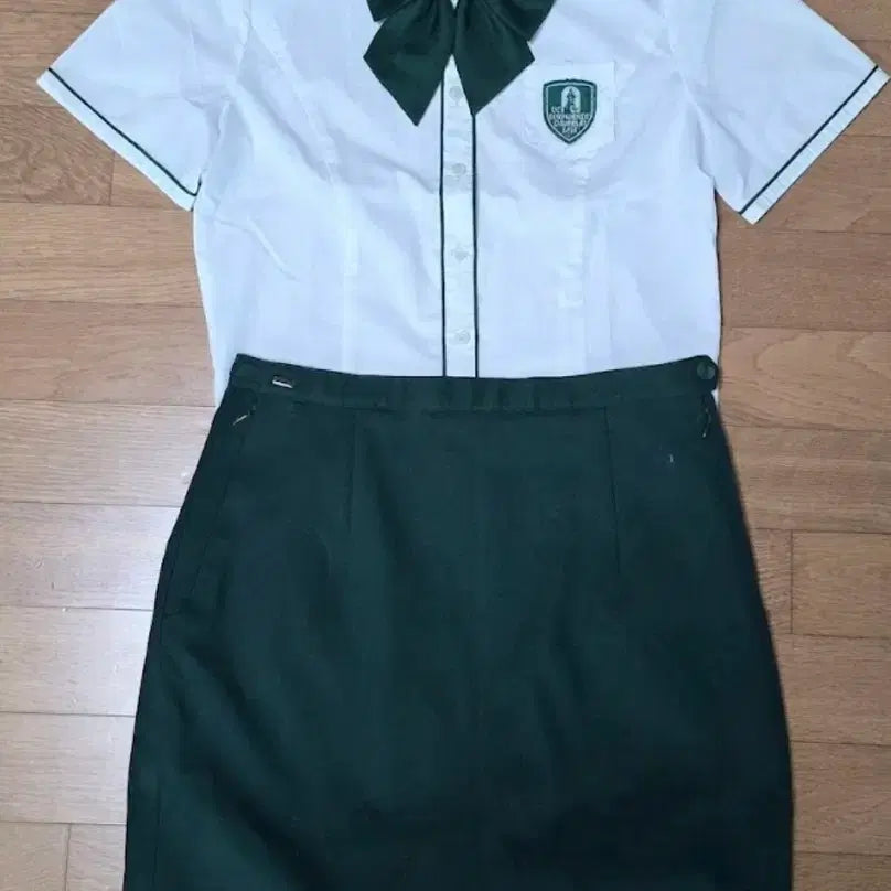 [BUNJANG] Saint Jeju International High School Summer Uniform Set / 예쁜 여자교복 하복교복 세트판매c282(세인트 제주국제고)