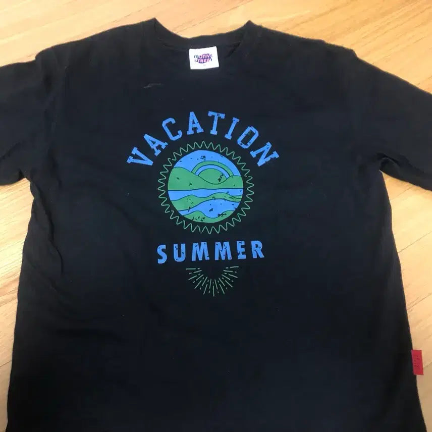 [BUNJANG] Motive Street Black Short Sleeve T-Shirt / 모티브스트릿 블랙 반팔 티셔츠 블랙