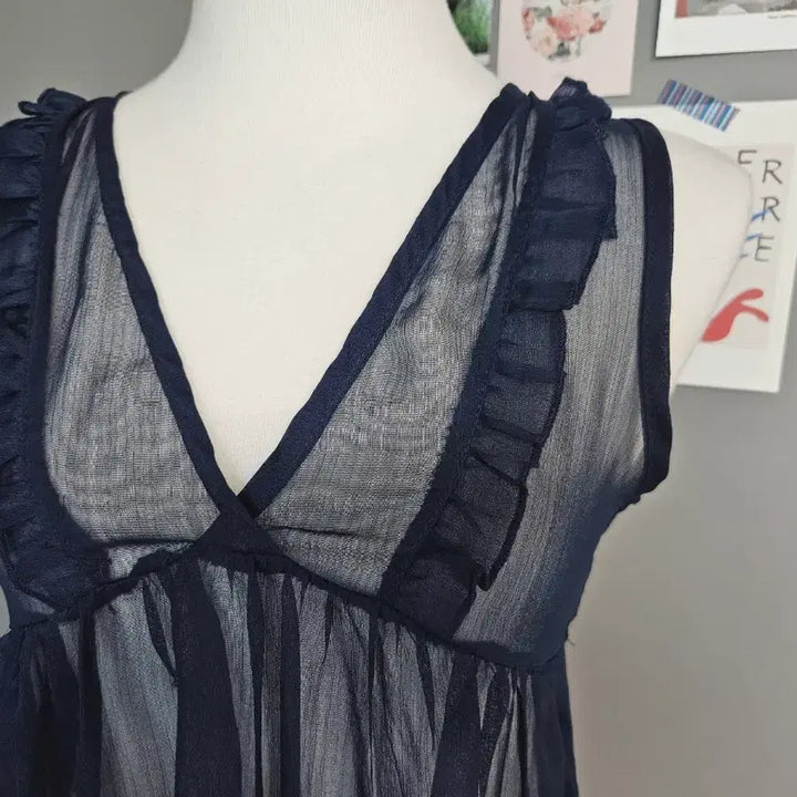 [SOLD OUT] 시스루 프릴 뷔스티에