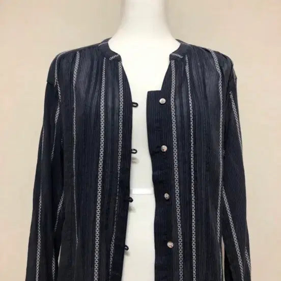 [BUNJANG] Thursday Island Navy Striped Embroidered Long Dress with Mother-of-Pearl Buttons / 썰스데이아일랜드 /가디건 원피스 (새제품