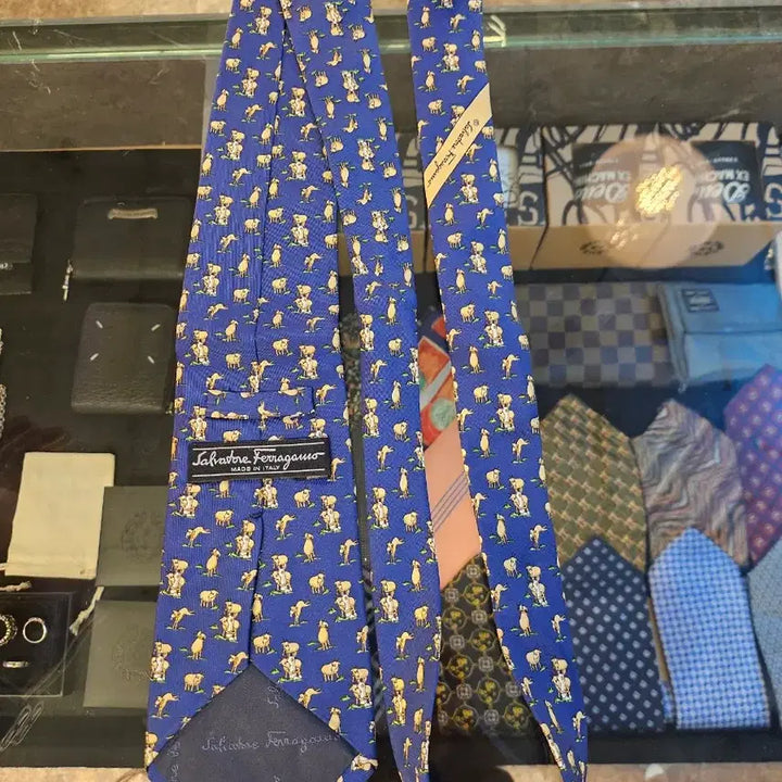 [BUNJANG] Salvatore Ferragamo Teddy Bear Pattern Blue Necktie / 살바토레 페라가모 테디베어 패턴 블루 넥타이