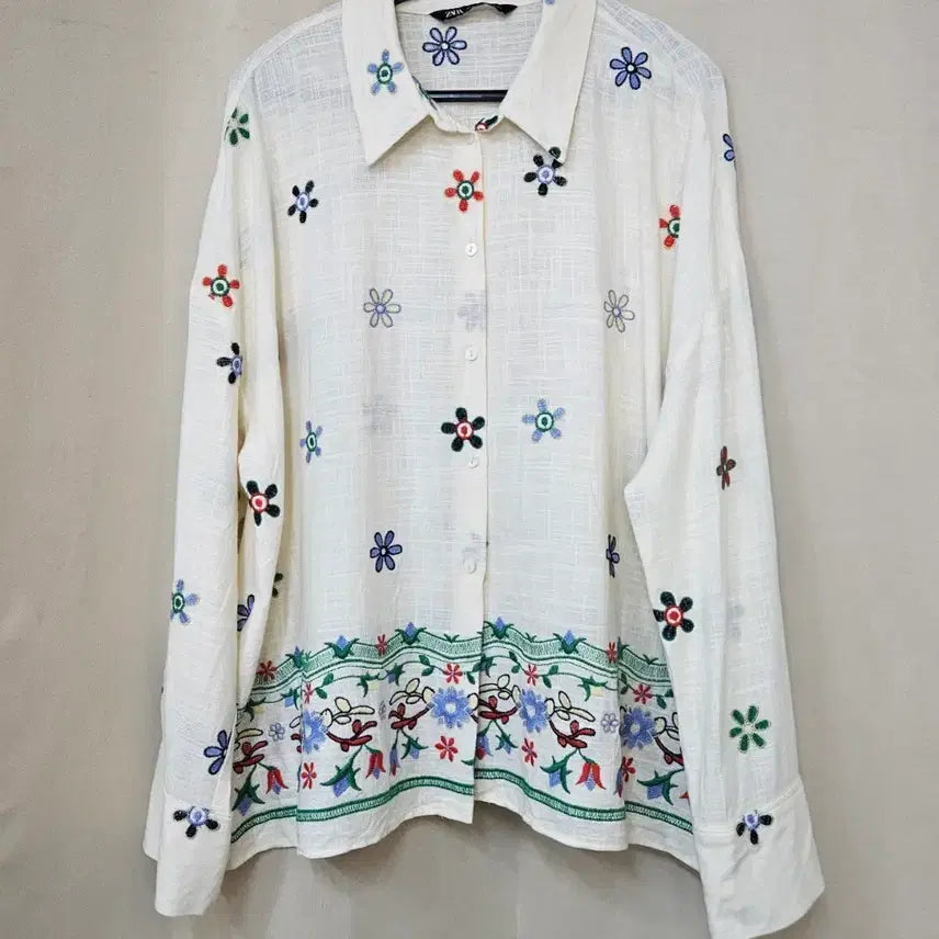 [BUNJANG] Zara Floral Embroidered Linen Shirt Blouse / 자라 플라워 자수 린넨 셔츠 블라우스