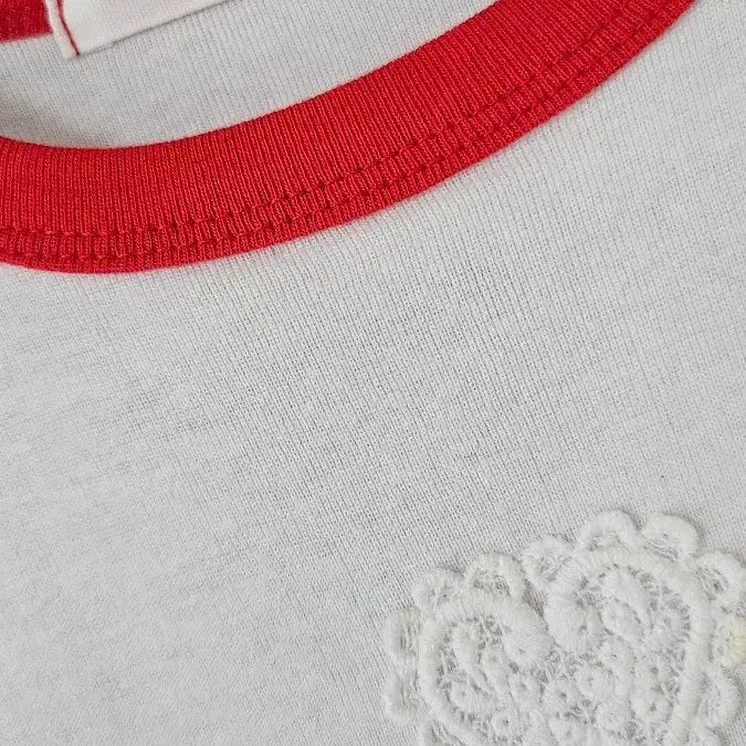 [BUNJANG] Cotton Tank Top Red Line Detail Heart Embroidery White / 나시 새상품
