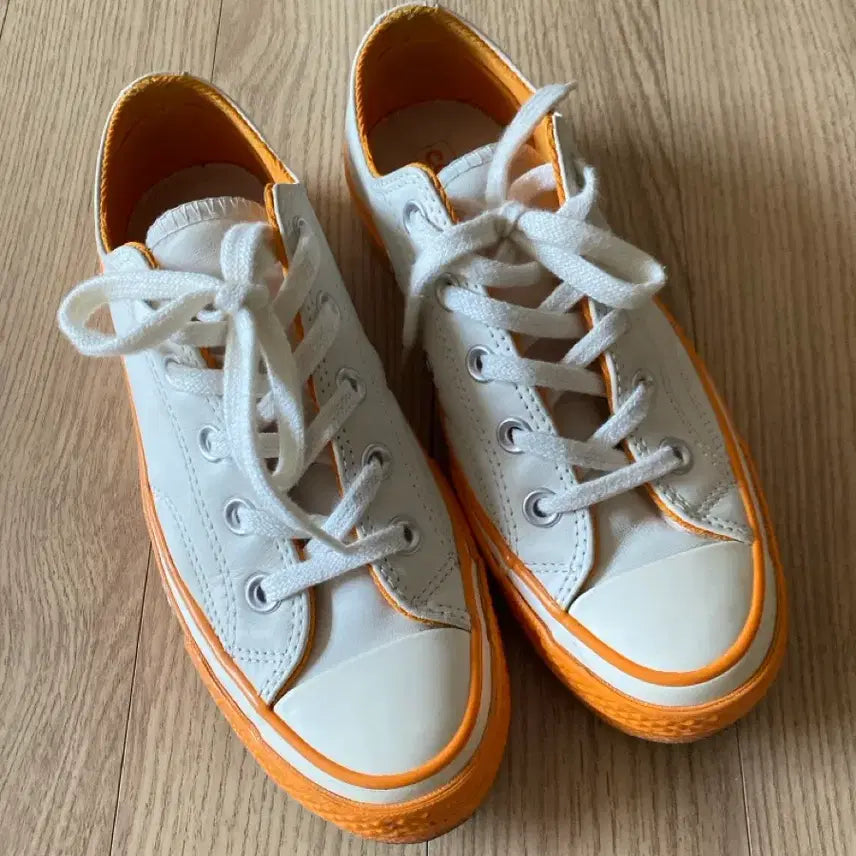 [BUNJANG] Converse White/Orange Sneakers / 컨버스 흰색/오렌지 스니커즈