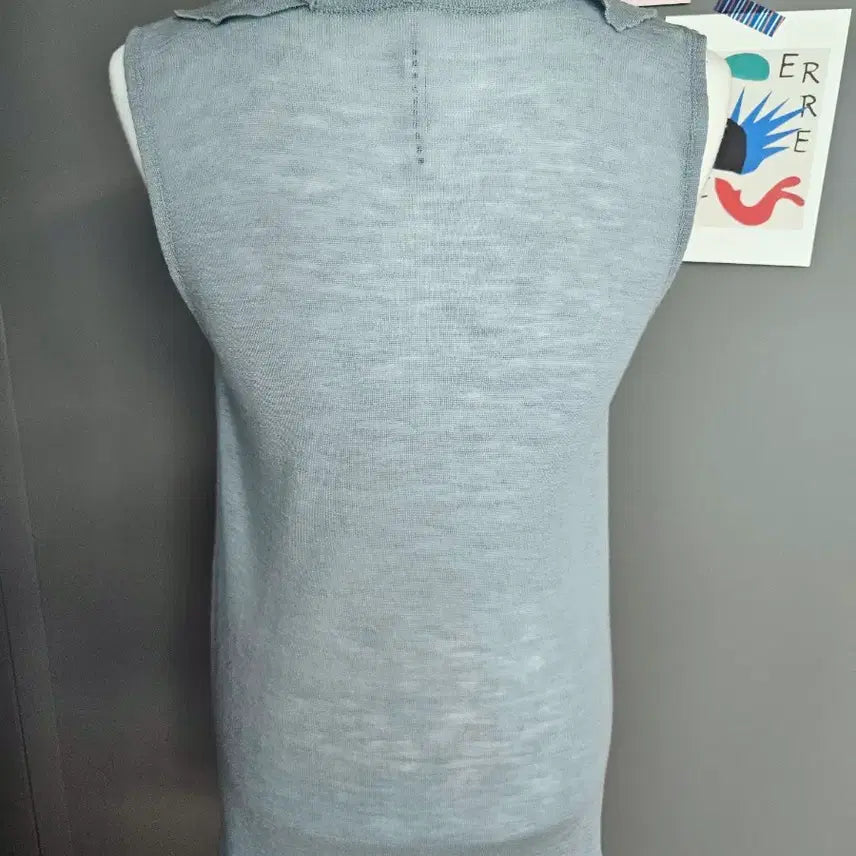 [BUNJANG] Corsage Flower Sleeveless Knit Top / 코사지 플라워 민소매 니트 나시