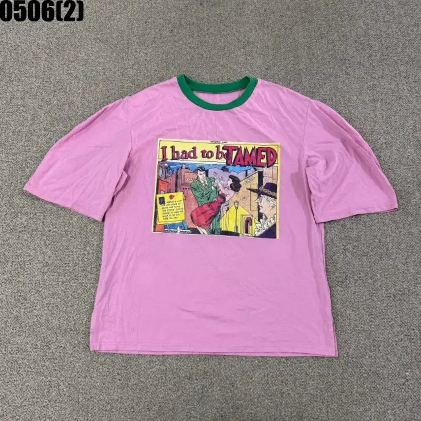 [BUNJANG] Pink Cartoon Print Short Sleeve T-Shirt / 핑크 만화 프린팅 반팔 티셔츠