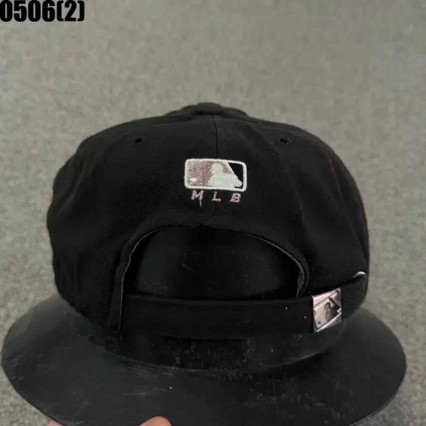 [BUNJANG] MLB New York Yankees Black Ball Cap Hat / MLB 뉴욕 양키스 블랙 볼캡 모자