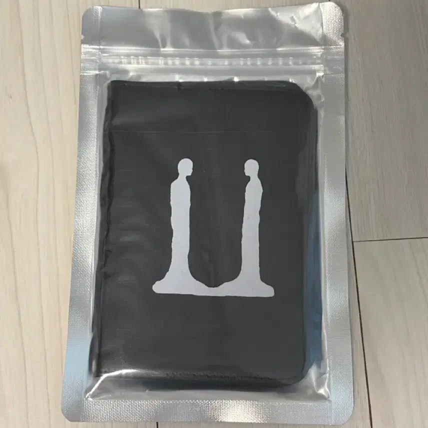 [BUNJANG] G-Dragon Wish Youers Passport Case / 지드래곤 GD 지디 권지용 위버멘쉬 여권 케이스