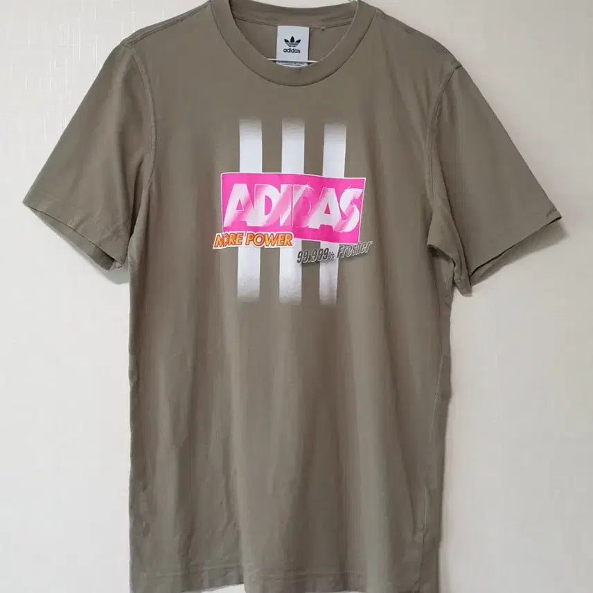 [BUNJANG] Adidas Short Sleeve T-Shirt Size 95 (M) / 아디다스 반팔티 95사이즈