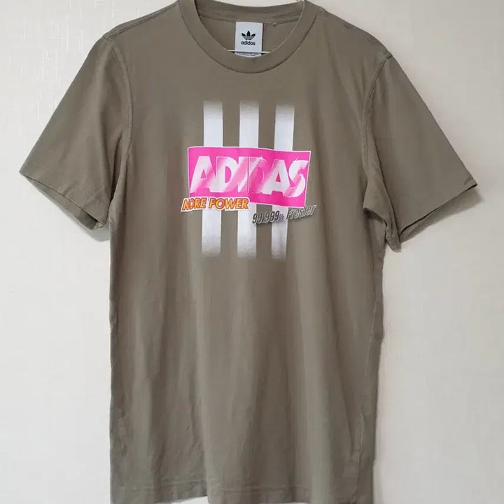 [BUNJANG] Adidas Short Sleeve T-Shirt Size 95 (M) / 아디다스 반팔티 95사이즈