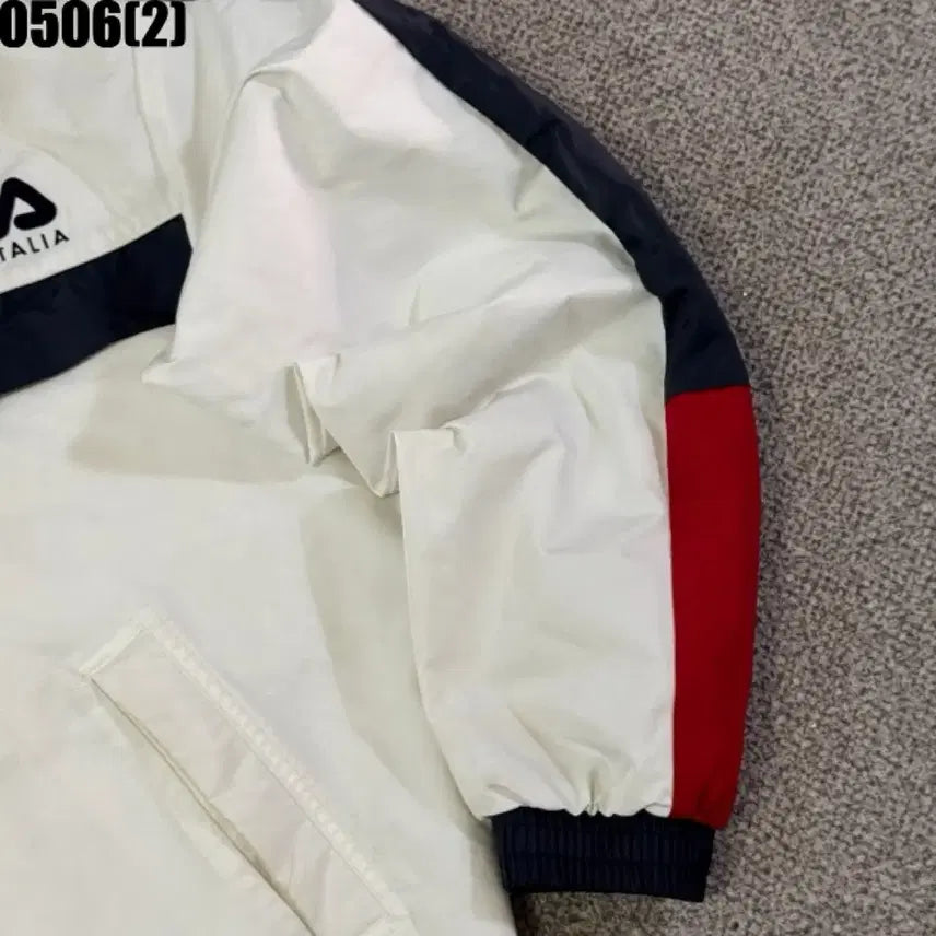 [BUNJANG] FILA Windbreaker Jacket / 휠라 FILA 바람막이 자켓