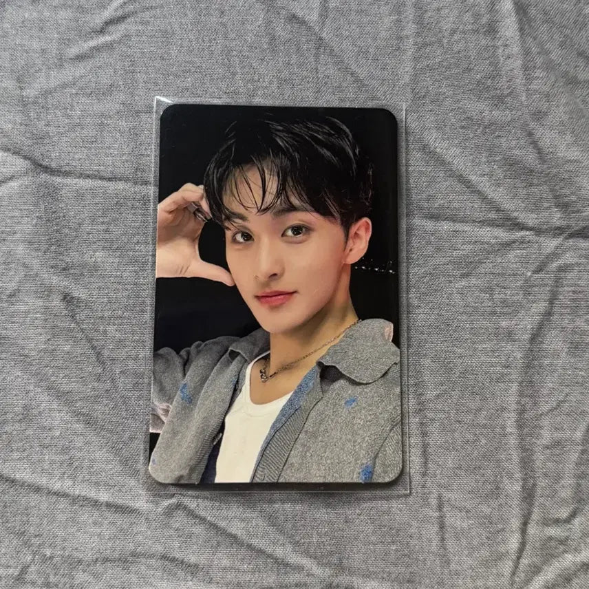 [BUNJANG] NCT 127 Mark Fact Check Trading Card Navy Version / 엔시티127 마크 팩트체크 트레카 네이비 버전