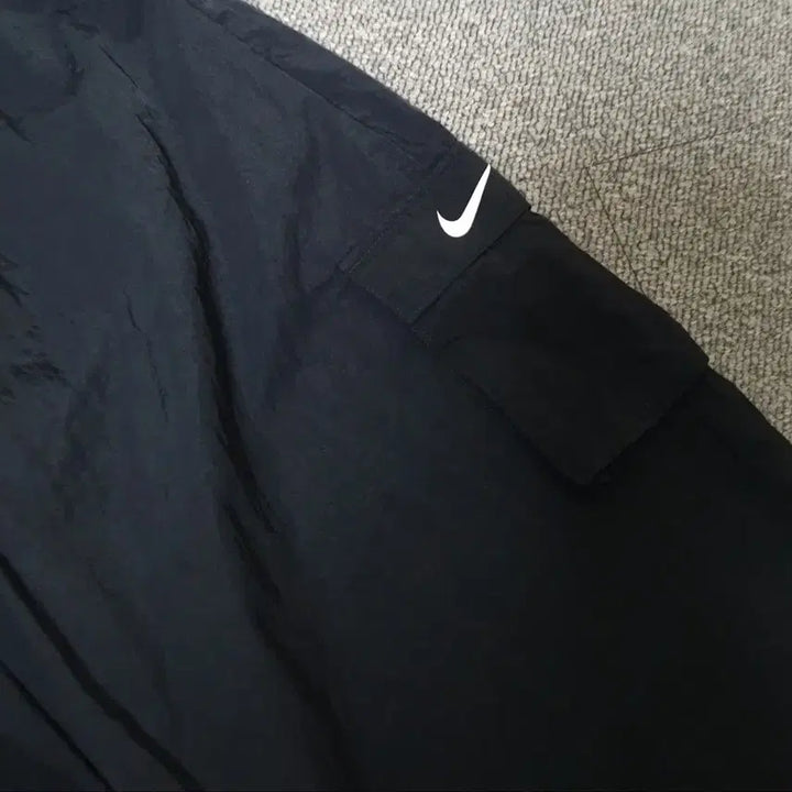 [BUNJANG] Nike Nylon Cargo Training Pants / 나이키 나일론 카고 트레이닝바지 판매합니다