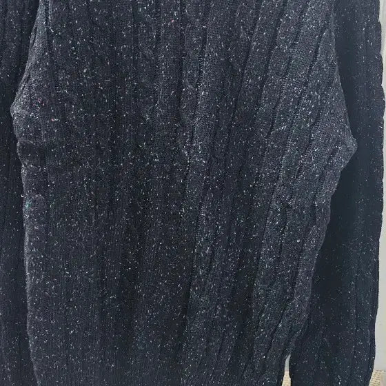 [BUNJANG] Black Cable Knit Sweater / 블랙 꽈배기 니트 스웨터