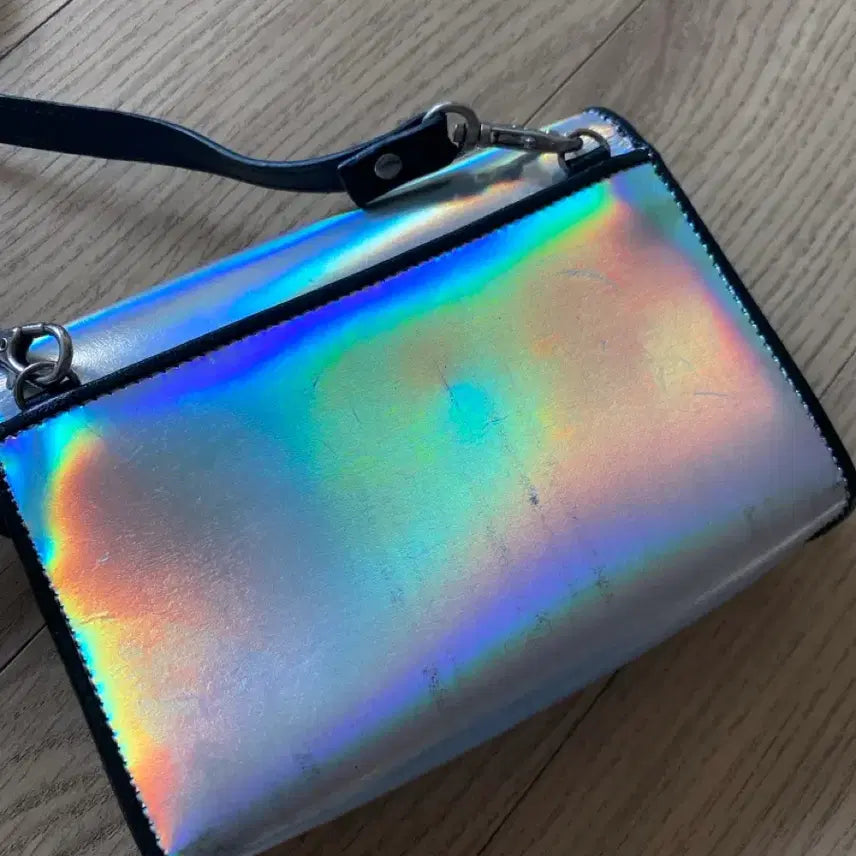[BUNJANG] Kenzo Hologram Leather Mini Bag / 겐조 KENZO 홀로그램 가죽 미니백