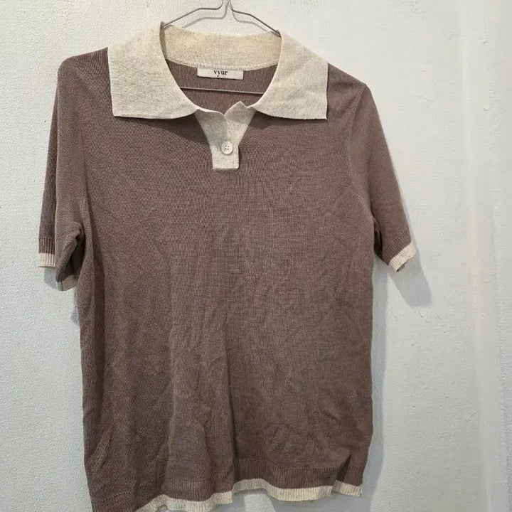 [BUNJANG] vyur Brown Short-Sleeve Collar Knit / vyur 브라운 반팔 카라 니트