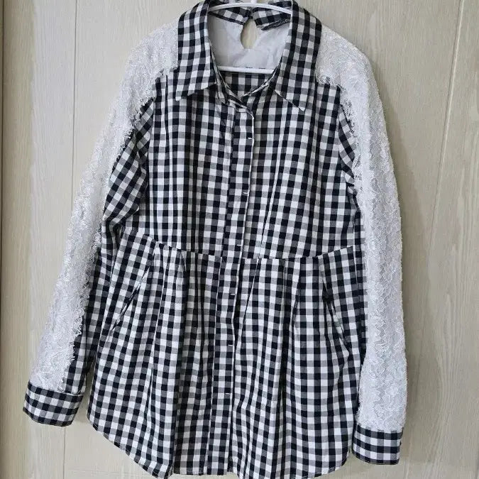 [BUNJANG] La Salu Zia Lace Check Shirt / 레이스 체크 셔츠 (La Salu Zia) 95