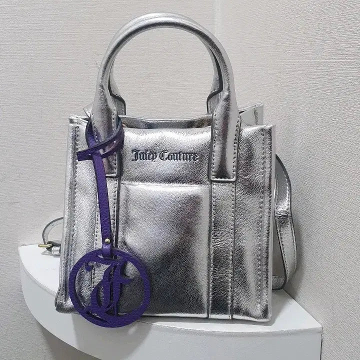 [BUNJANG] Juicy Couture Silver Mini Tote Bag + Keyring / 쥬시꾸뛰르 실버 미니 토트백