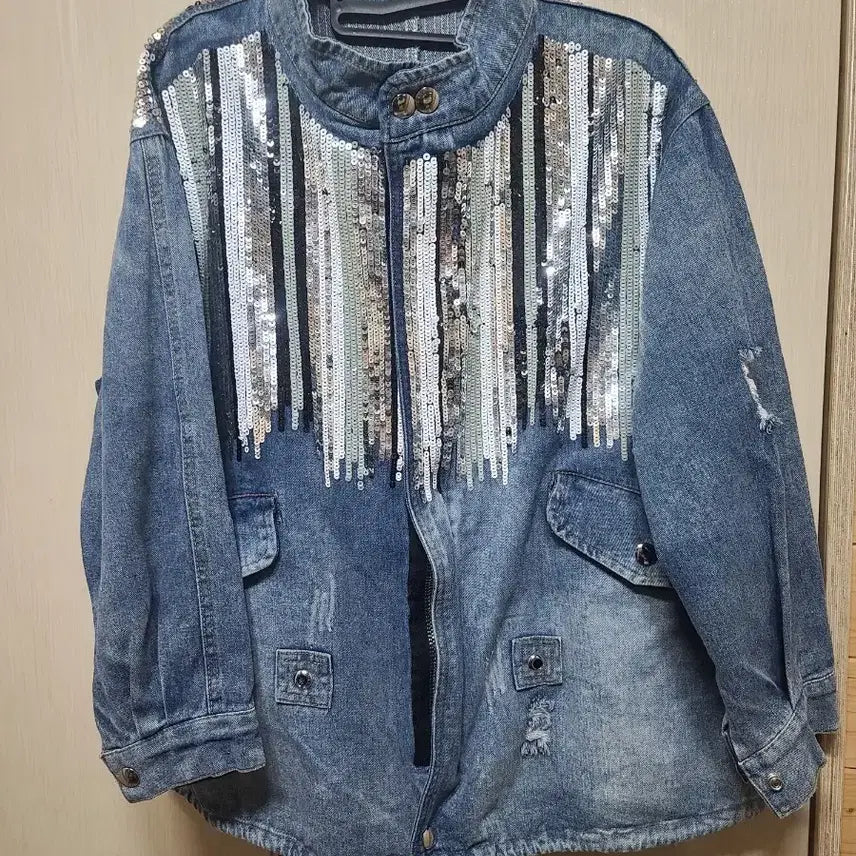 [BUNJANG] Sequin Embellished Denim Jacket Women&