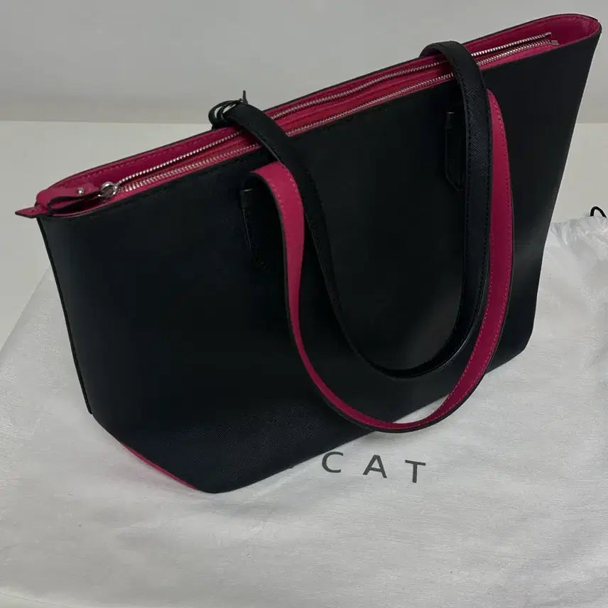 [BUNJANG] Lovecat Tote Bag Shoulder Bag Black / 러브캣 토트백 숄더백 블랙