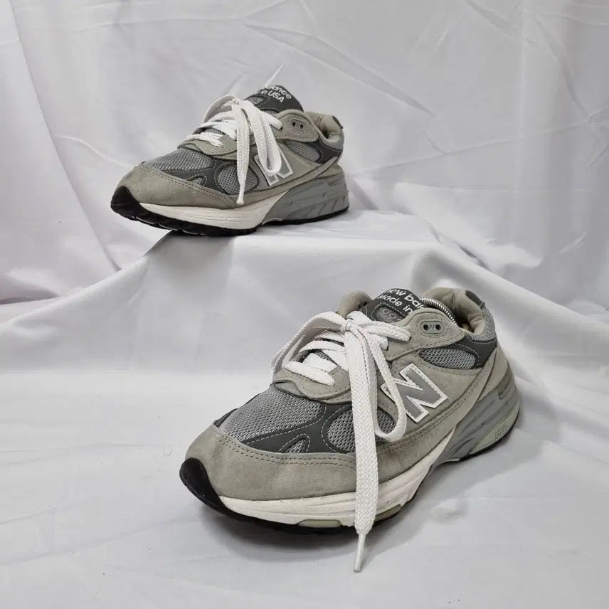 [BUNJANG] New Balance 993 Made in USA Grey Sneakers / 빈티지하서 260 뉴발란스 993 메이드 인 USA 그레이 스니커즈