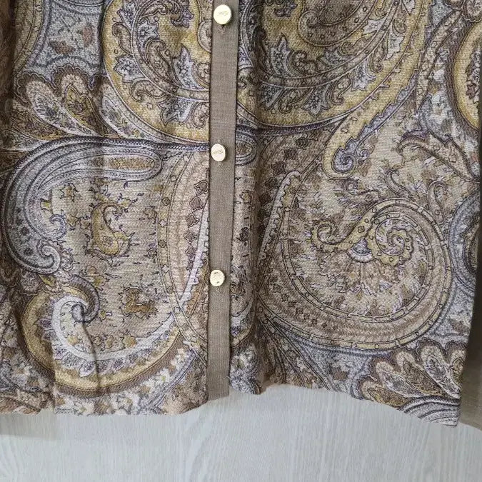 [BUNJANG] Paisley Knit Cardigan Camel Beige Size S / 페이즐리 니트 가디건 55 S 카멜 베이지
