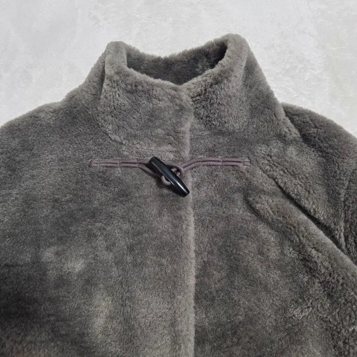 [BUNJANG] Briel Faux Fur Coat / (77)여성 브리엘 인조 양털 코트