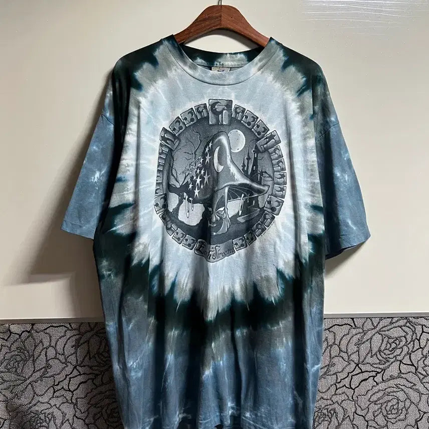 [BUNJANG] Vintage 00s Liquid Blue Tie-Dye T-Shirt XL / 빈티지 00s Liquid Blue 타이다이 티셔츠