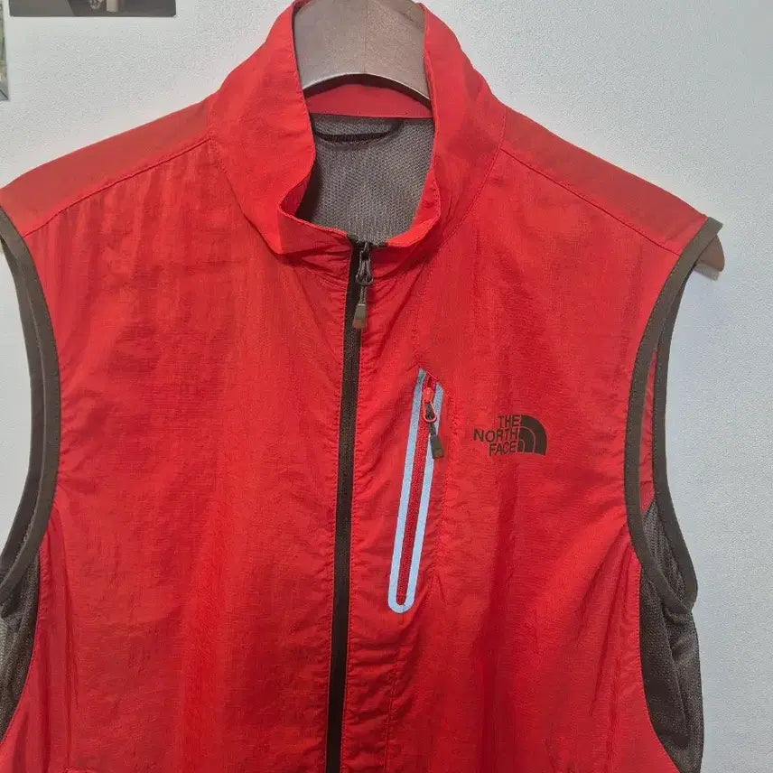 [BUNJANG] The North Face Lightweight Vest Size 100 / 노스페이스의 경량 조끼  100사이즈