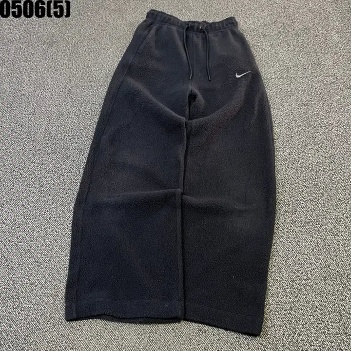 [BUNJANG] Nike Black Fleece Jogger Pants / 나이키 플리스 조거팬츠 블랙