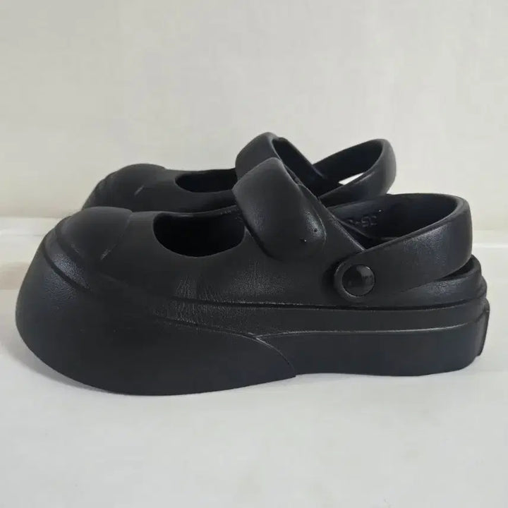 [BUNJANG] UOPO Mary Jane Platform Sandals Slippers Black Size 250 / UOPO 메리제인 통굽 샌들 슬리퍼 블랙 250 새상품