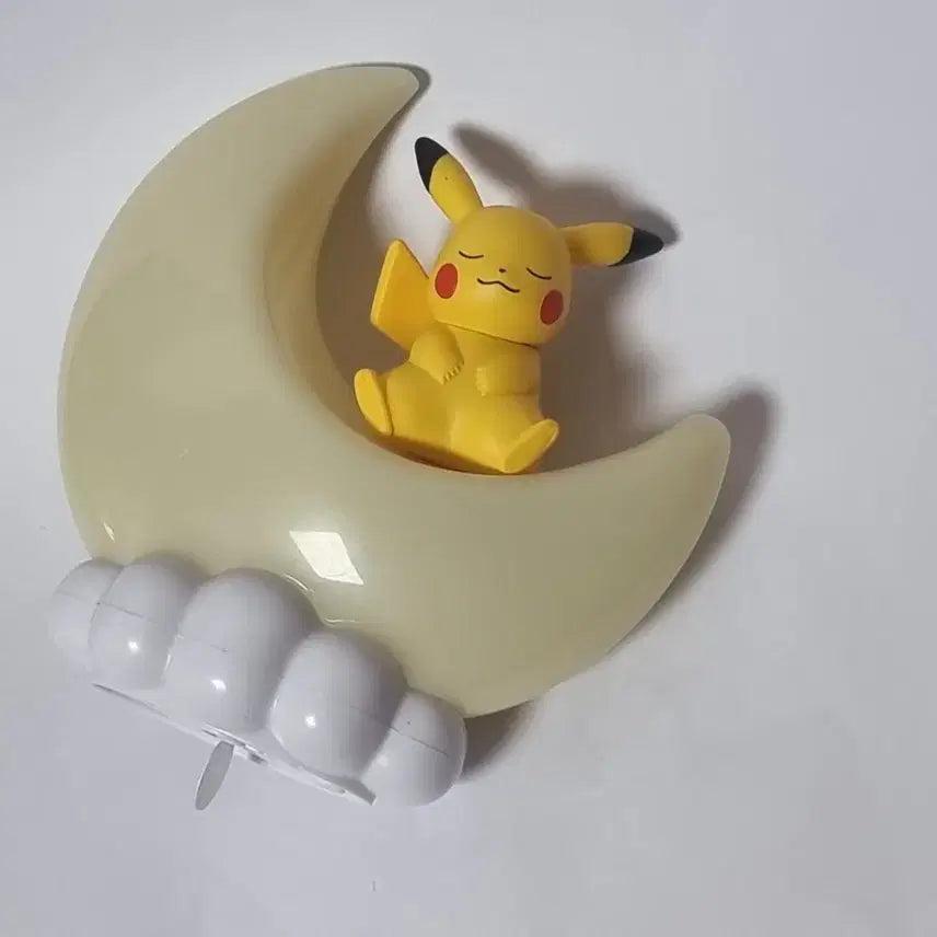 [SOLD OUT] 포켓몬스터 큰 달님 마스코트 가챠 피카츄