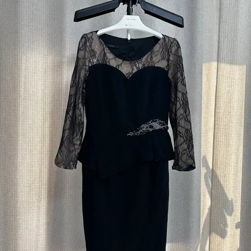 [BUNJANG] Jigott One-Piece Dress Size 85 / 지고트 원피스 85