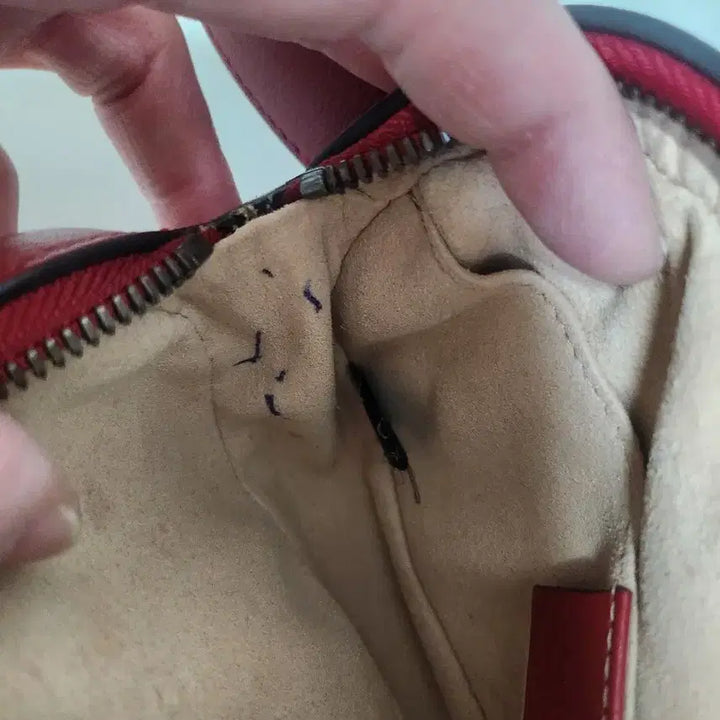 [BUNJANG] Gucci Marmont Matelasse Belt Bag Red / 구찌 마몬트 마틀라쎄 벨트백 레드
