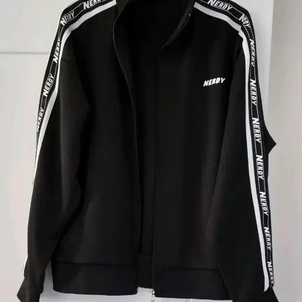 [BUNJANG] NERDY Black Track Top Jersey Jacket / 널디 NERDY 블랙 트랙탑 져지 자켓