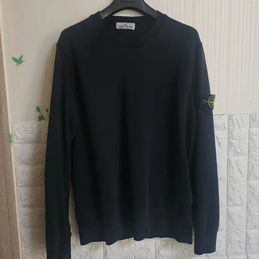 [SOLD OUT] 스톤아일랜드 블랙 맨투맨