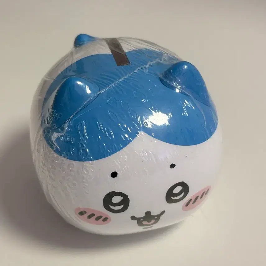 [BUNJANG] Hachiware Piggy Bank (Sealed) Chiikawa Gacha / 하치와레 돼지 저금통 (미개봉) 치이카와 가챠
