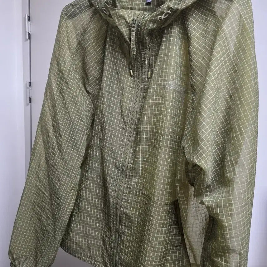 [BUNJANG] Stussy Beach Shell Transparent Ripstop Jacket Olive XXL / 스투시 비치 쉘 트랜스패런트 립스탑 올리브 xxl