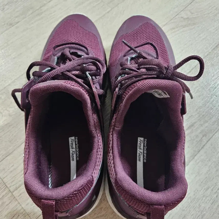 [BUNJANG] New Balance 574 Burgundy Sneakers / 뉴발란스 574 버건디 운동화