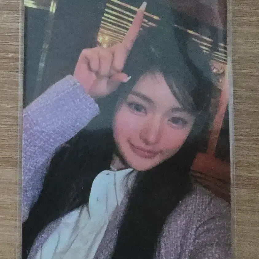 [BUNJANG] FIFTY FIFTY Debut Broadcast Photocard / 피프티 피프티 데뷔 공방포카 양도