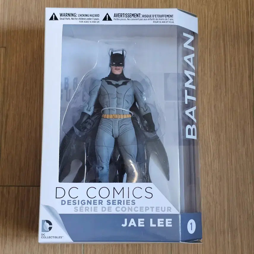 [BUNJANG] DC Collectibles Designer Series Batman Figure / DC 콜렉터블 디자이너 시리즈 배트맨 피규어