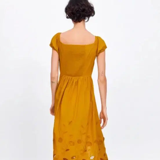 [BUNJANG] ZARA Yellow Cut-out Long Dress / ZARA 옐로우 컷아웃 롱 원피스