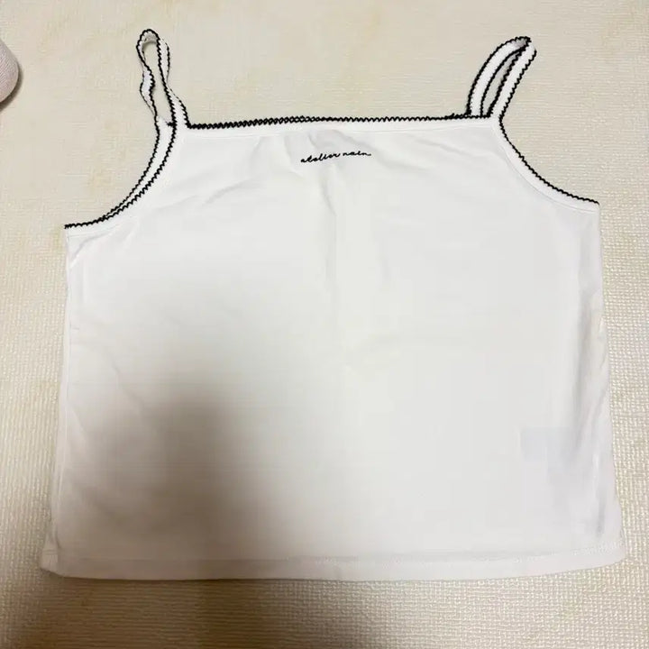 [BUNJANG] Atelier Nine Lace Sleeveless Top M / 아뜰리에 나인 레이스 슬리브리스 M