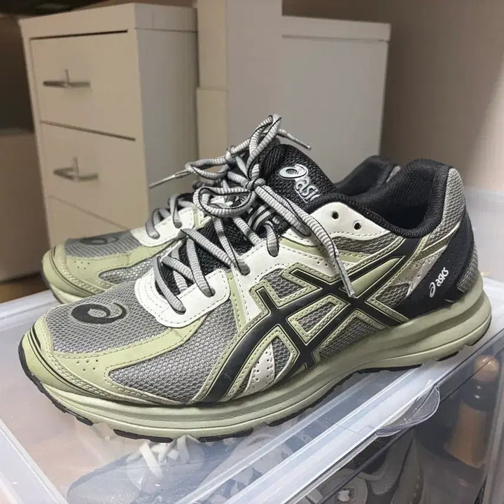 [BUNJANG] Asics Jog 100S Sheet Rock 260mm Running Shoes Sneakers / 아식스 조그 100S 시트 락 260사이즈 팝니다(러닝화, 스니커즈, 운