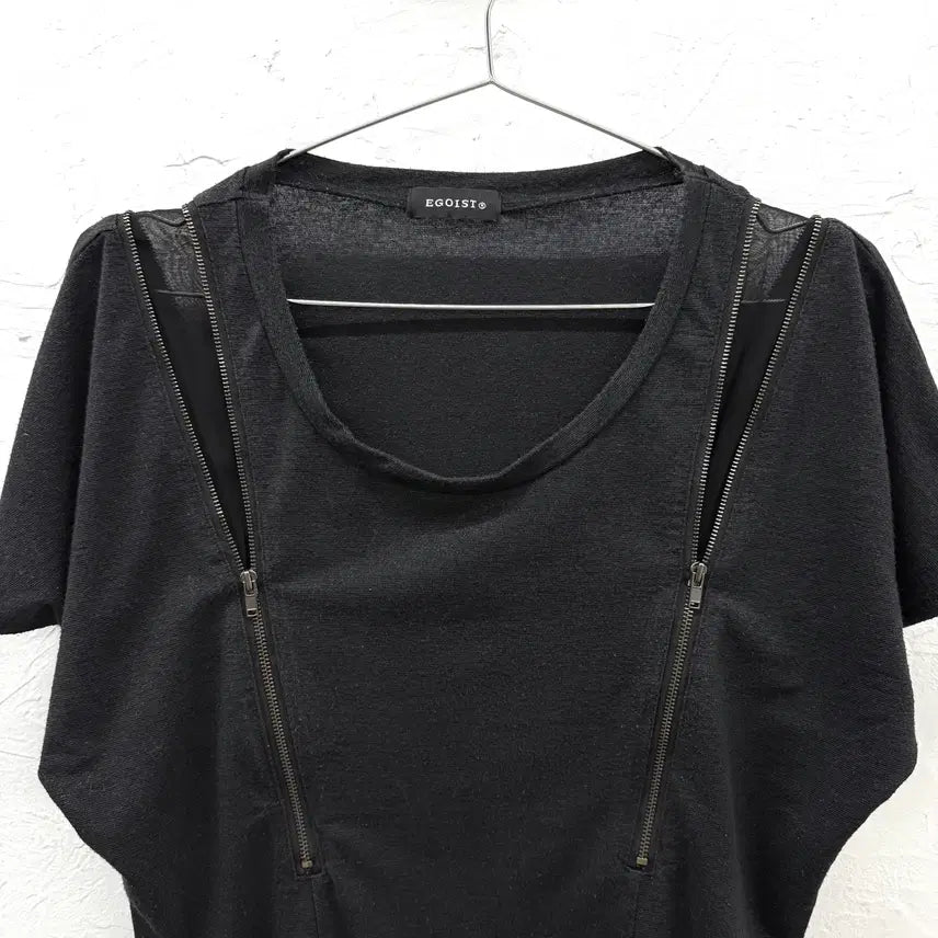 [BUNJANG] EGOIST Glitter Zipper T-Shirt / egoist 글리터 지퍼 티셔츠