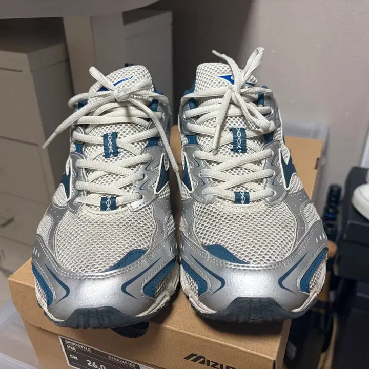 [BUNJANG] Mizuno MXR Snow White Majolica Blue Silver Running Shoes - 260 / 미즈노 MXR 스노우 화이트 마조리카 블루 실버 260사이즈 팝니다(러닝