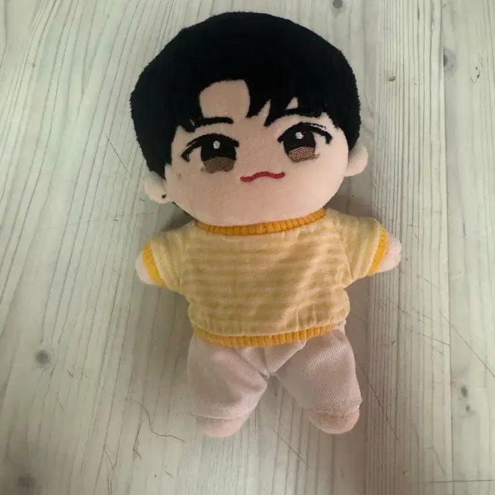 [BUNJANG] AB6IX Woong &amp; Donghyun Doll / AB6IX 웅&amp;동현 인형 판매